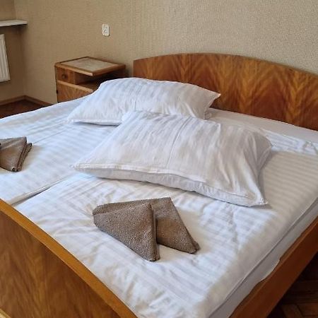 Apartament Rynek 7/1 Apartment Cieszyn  Bagian luar foto